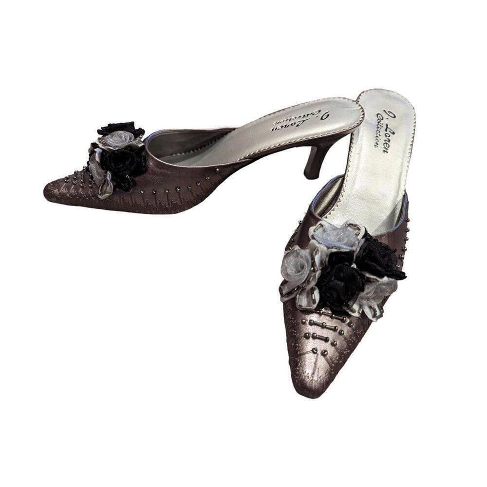 J. Loren Collection Silver Beaded Floral Pointed Toe Mule 2.5" Heel Size 7M